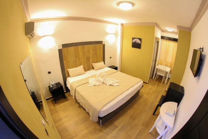 Imagen de la habitación del Hotel FrioHot. Foto 4