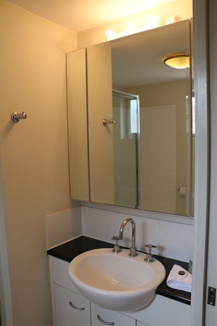 Imagen de la habitación del Hotel Frisco Apartments. Foto 5