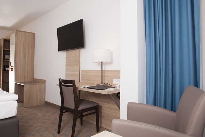 Imagen de la habitación del Hotel Frisia. Foto 11