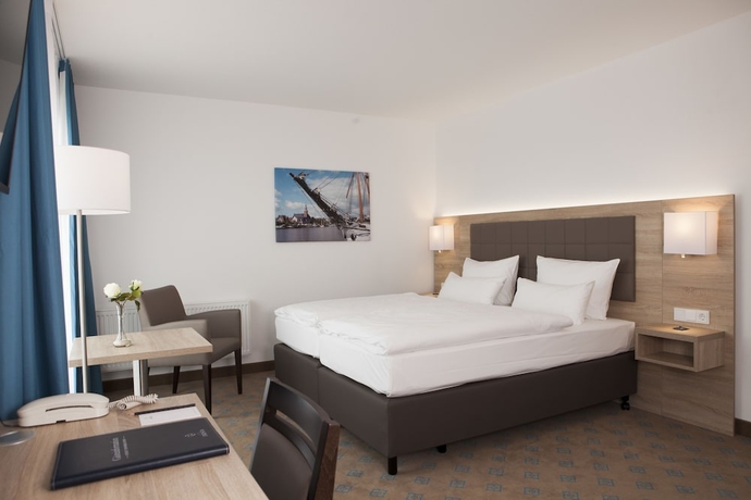 Imagen de la habitación del Hotel Frisia. Foto 15