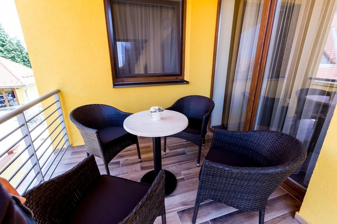 Imagen general del Hotel Frisk&oacute; Panzi&oacute;. Foto 14