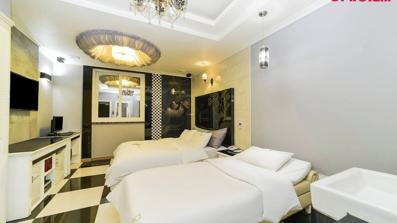 Imagen de la habitación del Hotel From H Rubens Mokpo Pyeonghwa Square. Foto 10