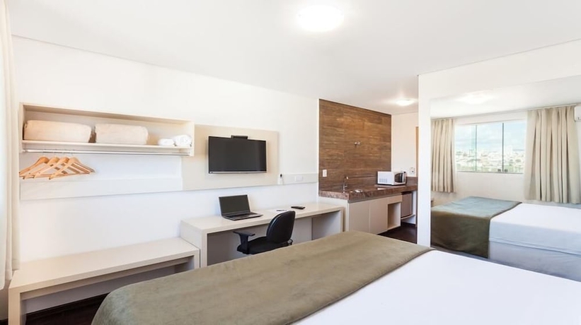 Imagen de la habitación del Hotel Front Expominas. Foto 4