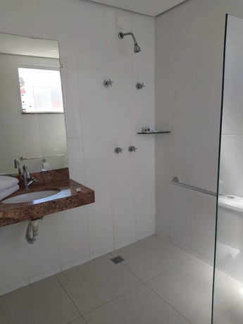 Imagen de la habitación del Hotel Front Expominas. Foto 14