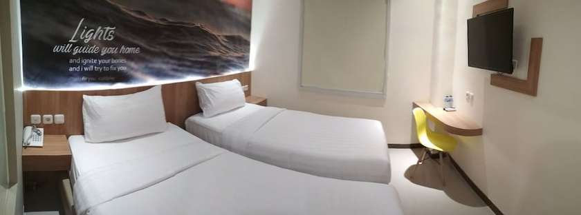 Imagen de la habitación del Hotel Front One Airport Solo. Foto 8
