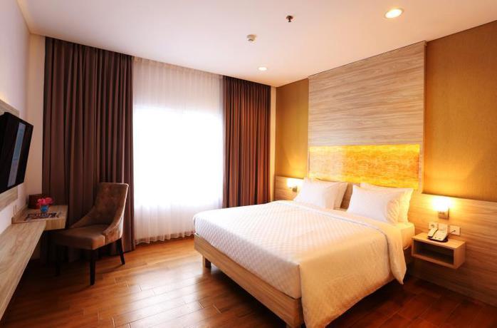 Imagen general del Hotel Front One Akshaya Karawang. Foto 2