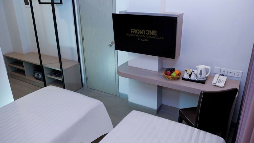Imagen general del Hotel Front One Boutique Taman Anggrek. Foto 9