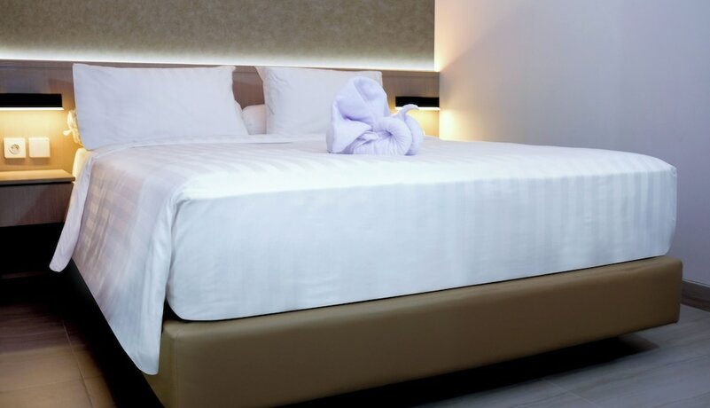 Imagen de la habitación del Hotel Front One Boutique Taman Anggrek. Foto 12