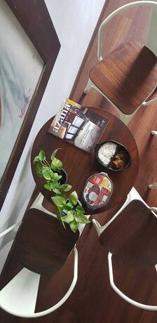 Imagen del bar/restaurante del Hotel Front One Boutique Tugu Muda Semarang. Foto 15