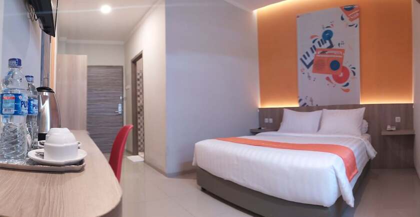 Imagen de la habitación del Hotel Front One Budget Abepura. Foto 13