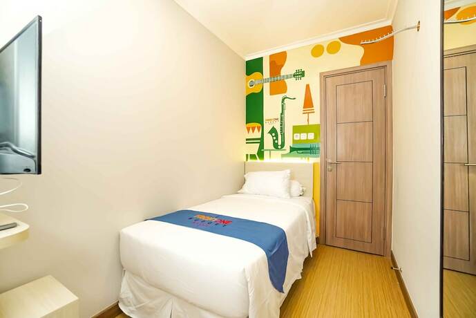 Imagen de la habitación del Hotel Front One Budget Bekasi. Foto 18