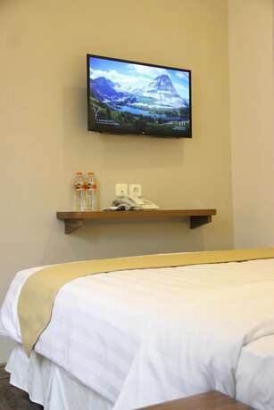 Imagen general del Hotel Front One Cabin Malioboro Jogja. Foto 9