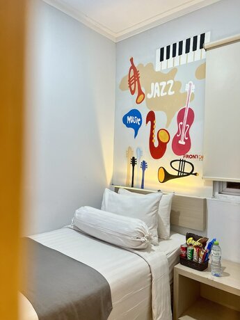 Imagen de la habitación del Hotel Front One Cabin Sunter. Foto 28