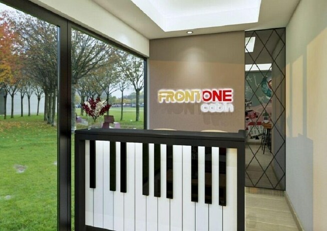 Imagen de los interiores del Hotel Front One Cabin Sunter. Foto 32