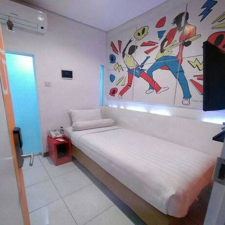 Imagen de la habitación del Hotel Front One Cabin Tirtonadi Solo. Foto 20