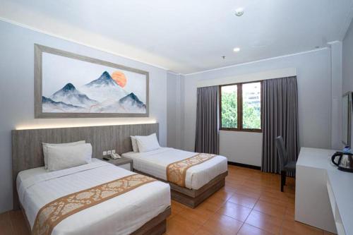 Imagen general del Hotel Front One HK Resort Semarang. Foto 2