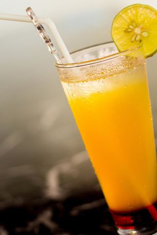 Imagen del bar/restaurante del Hotel Front One Hotel Purwodadi. Foto 4