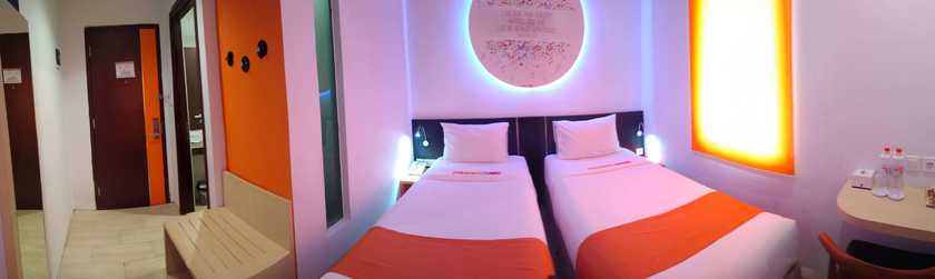 Imagen de la habitación del Hotel Front One Inn Semarang. Foto 7