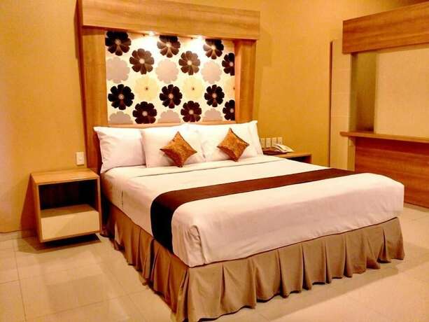 Imagen general del Hotel Front One Resort Magelang. Foto 6