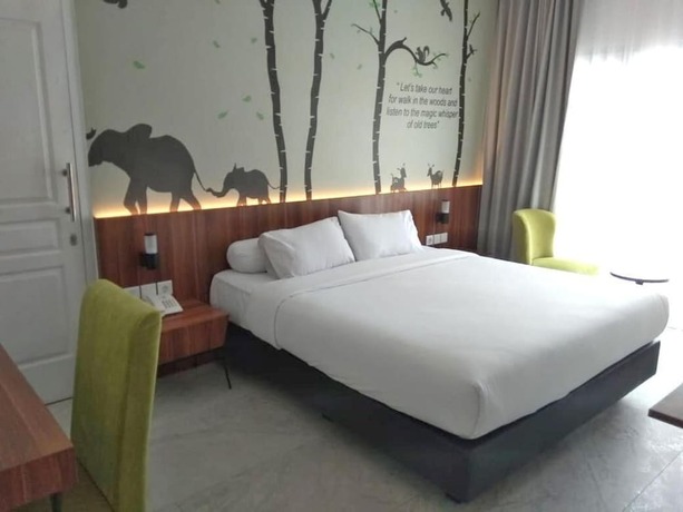 Imagen general del Hotel Front One Resort Magelang. Foto 9