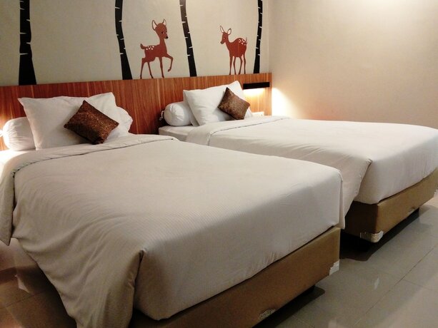 Imagen de la habitación del Hotel Front One Resort Magelang. Foto 18