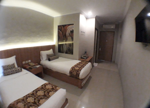 Imagen de la habitación del Hotel Front One Resort Yogyakarta. Foto 4