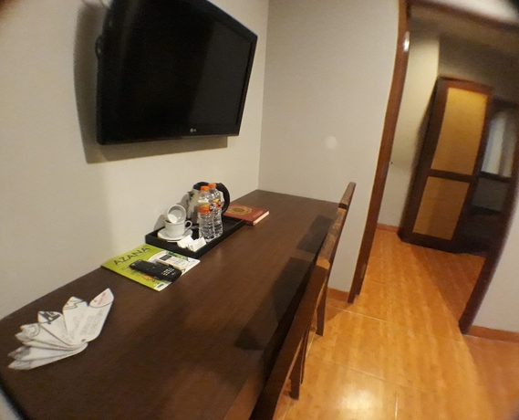 Imagen de la habitación del Hotel Front One Resort Yogyakarta. Foto 8