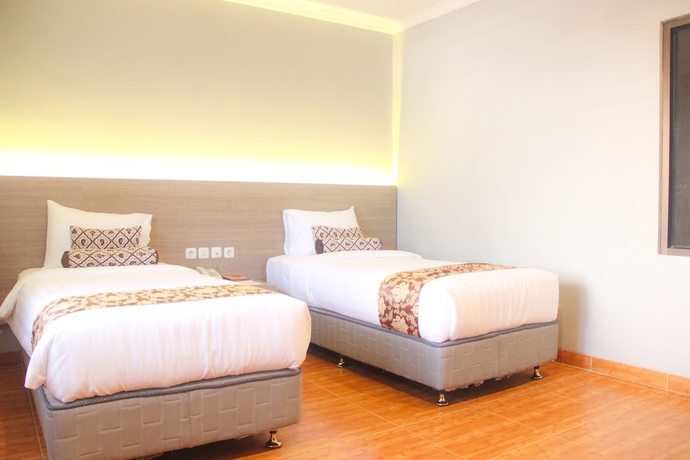 Imagen de la habitación del Hotel Front One Resort Yogyakarta. Foto 9
