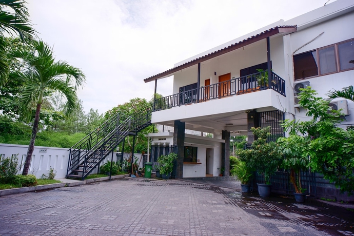Imagen de la habitación del Hotel Front One Resort Yogyakarta. Foto 10