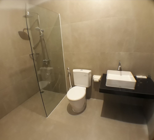 Imagen de la habitación del Hotel Front One Resort Yogyakarta. Foto 15