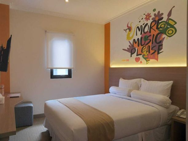 Imagen de la habitación del Hotel Front One Tulungagung. Foto 9