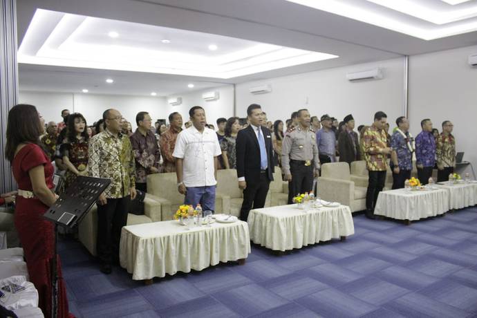 Imagen de los interiores del Hotel Front One Tulungagung. Foto 13