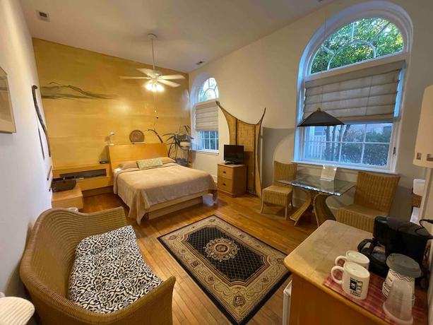Imagen de la habitación del Hotel Front Street Inn, Wilmington NC. Foto 9