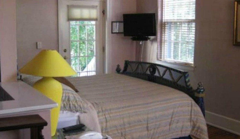 Imagen de la habitación del Hotel Front Street Inn, Wilmington NC. Foto 16