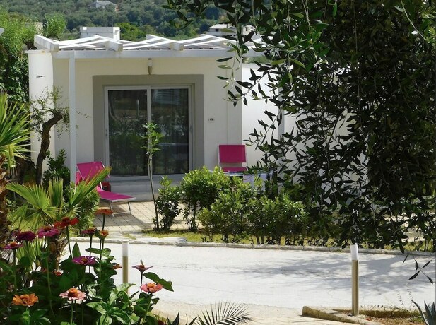 Imagen general del Hotel Frontemare Village and Spa. Foto 14