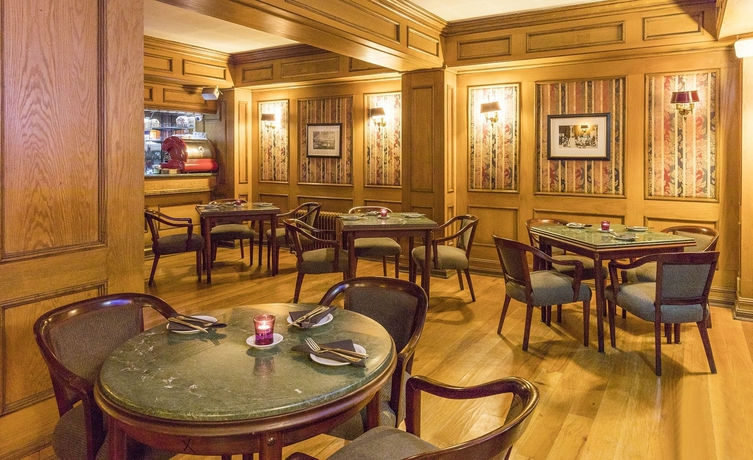 Imagen del bar/restaurante del Hotel Frontera Plaza. Foto 5