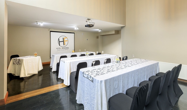 Imagen de los interiores del Hotel Frontera Plaza. Foto 18