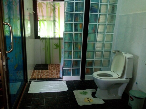 Imagen de la habitación del Hotel Frontier Homestel. Foto 14