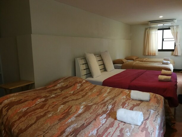 Imagen de la habitación del Hotel Frontier Homestel. Foto 23