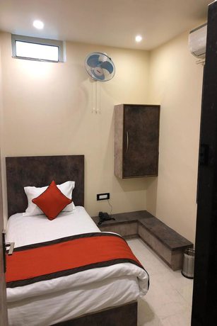 Imagen de la habitación del Hotel Frontier Royal. Foto 2