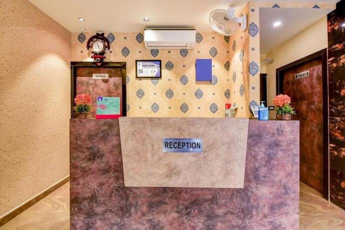 Imagen de los interiores del Hotel Frontier Royal. Foto 18