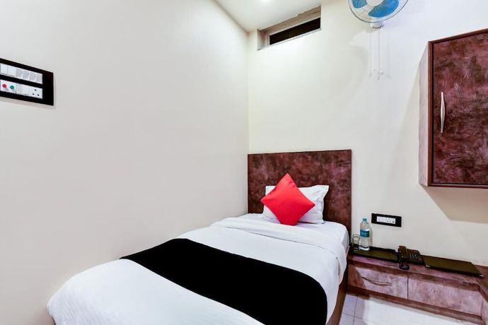Imagen de la habitación del Hotel Frontier Royal. Foto 3