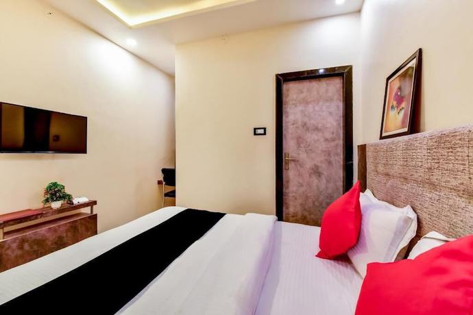 Imagen de la habitación del Hotel Frontier Royal. Foto 8