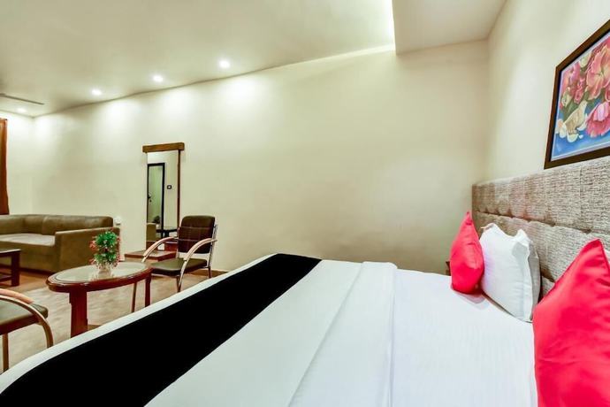 Imagen de la habitación del Hotel Frontier Royal. Foto 13