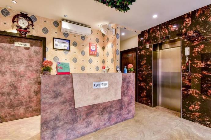 Imagen de los interiores del Hotel Frontier Royal. Foto 20