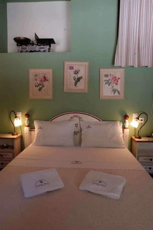 Imagen de la habitación del Hotel Frontzu Politia. Foto 9