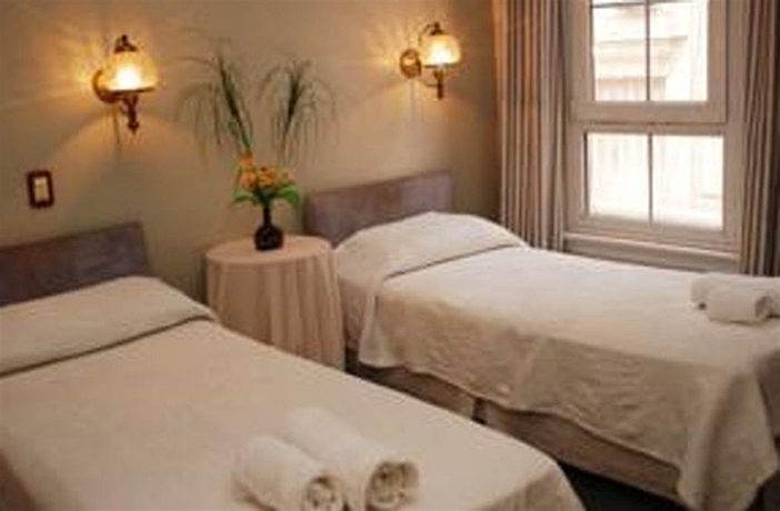 Imagen de la habitación del Hotel Frossard. Foto 6