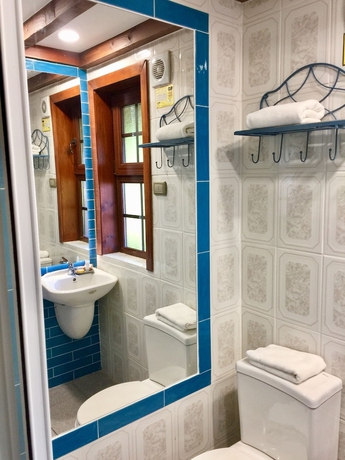 Imagen de la habitación del Hotel Frutillar. Foto 7