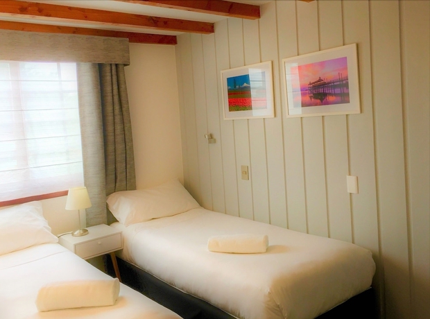 Imagen de la habitación del Hotel Frutillar. Foto 8