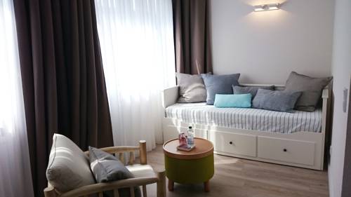 Imagen de la habitación del Hotel Fr&uuml;hst&uuml;ckshotel F&uuml;rstenwerth. Foto 11